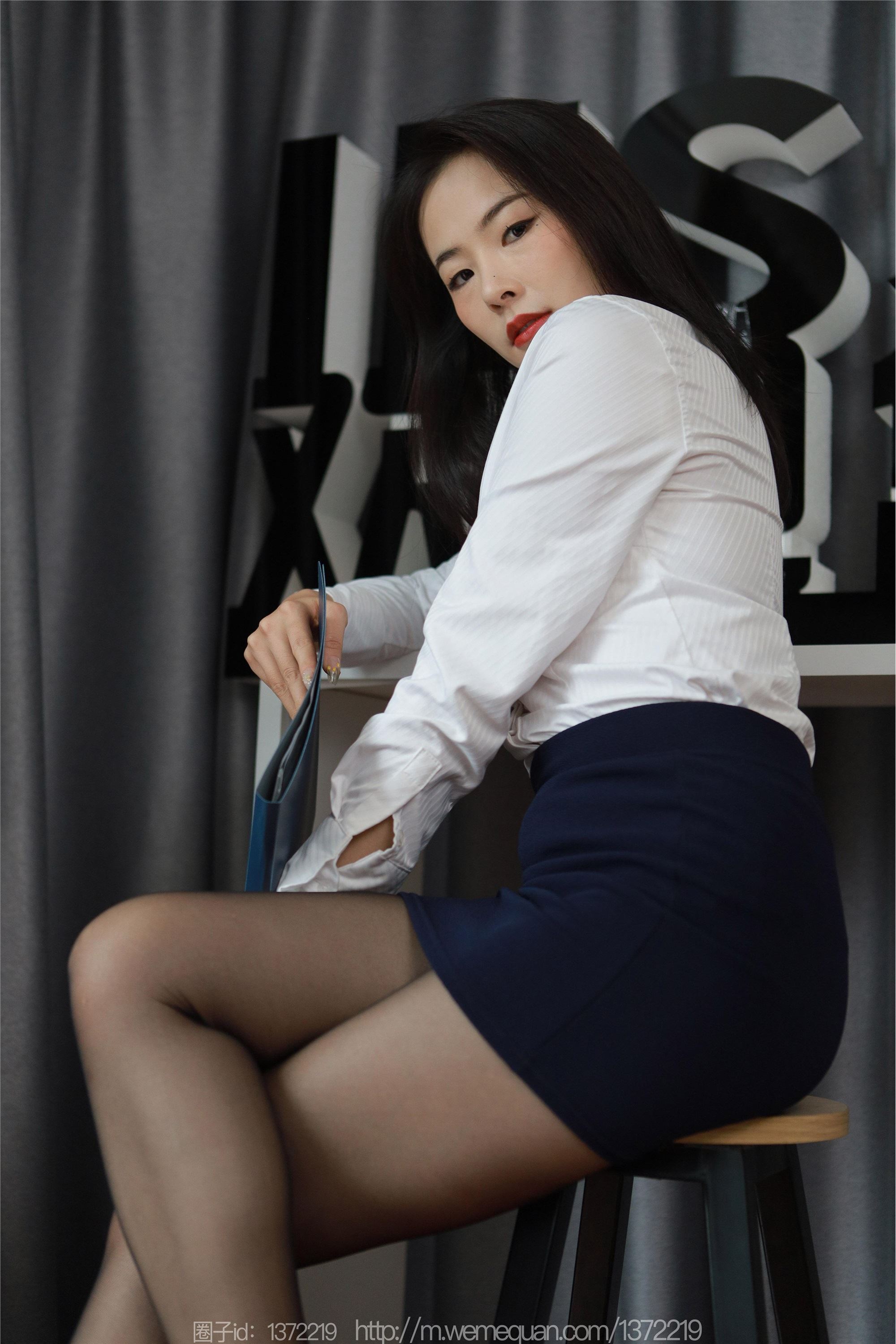 IESS异思趣向  2023.03.15 丝享家 1391 小金《落地窗制服》